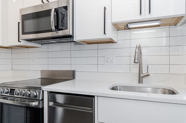 Foto del edificio - 7645 N Sheridan Rd