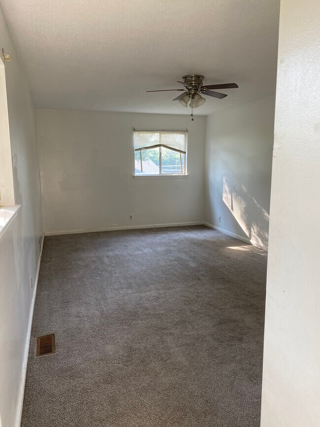 Foto del edificio - 3923 Bowman Ln
