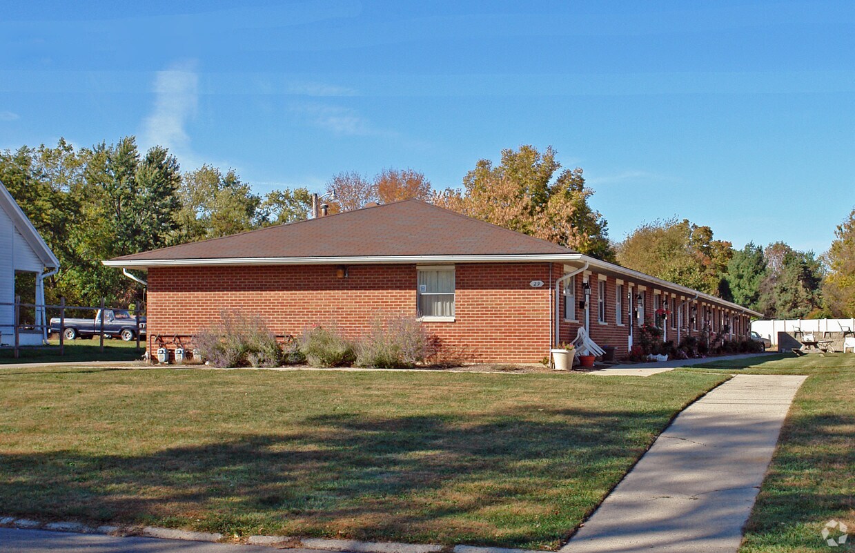 27 Quinby Ln, Dayton, OH 45432 Apartments in Dayton, OH