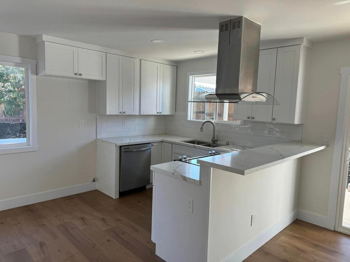 Foto principal - Home For Rent in Citrus Heights