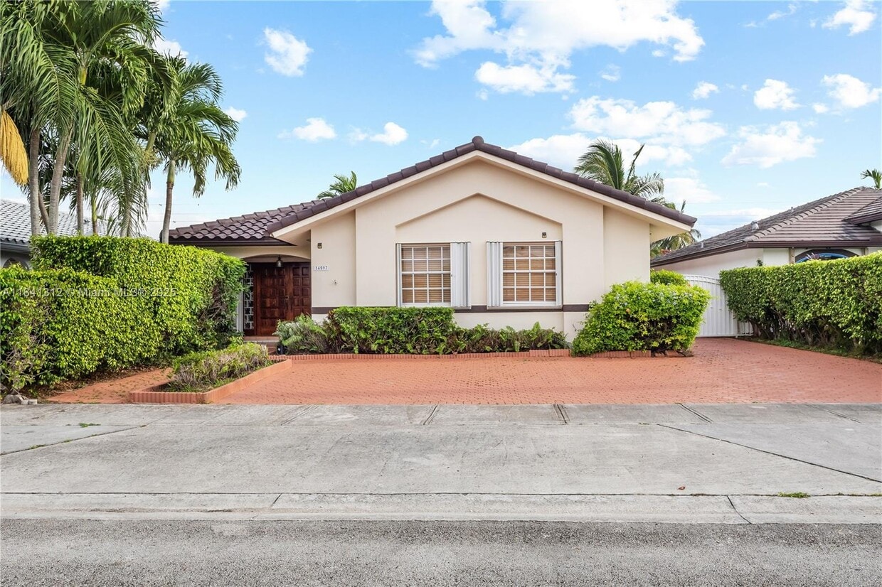 Foto principal - 14597 SW 113th St