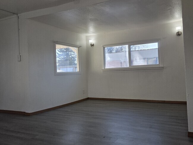 Foto del edificio - 408 E 46th St