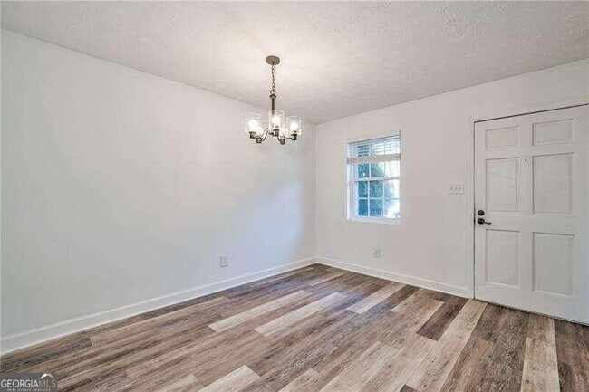 Foto del edificio - 3133 Reeves St