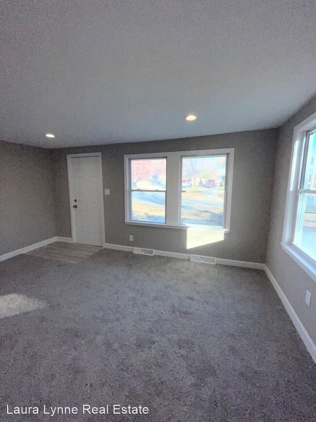 Building Photo - 2 br, 1 bath House - 814 S Woodland Ave