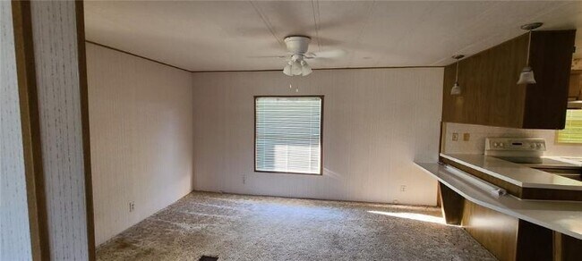 Foto del edificio - 6430 NE 1st Ln
