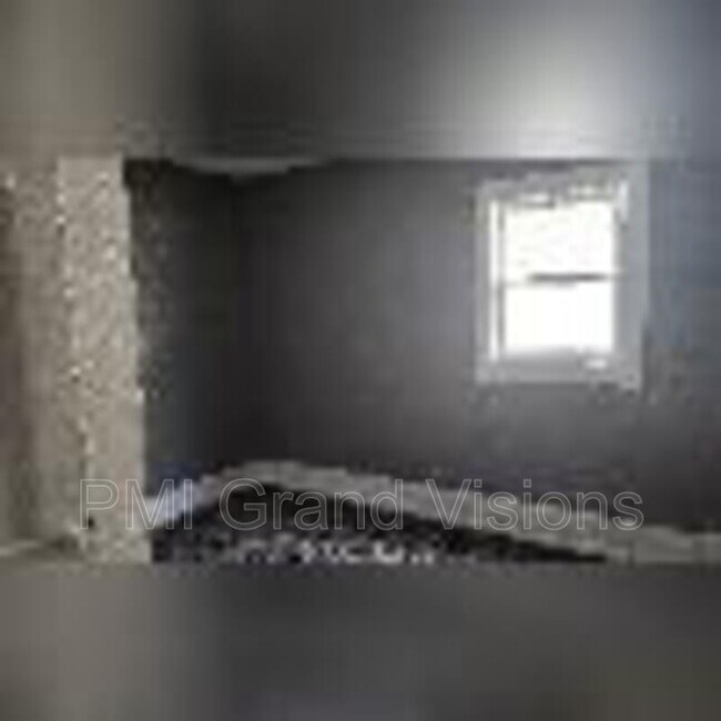 Building Photo - 845 W Sawyer St