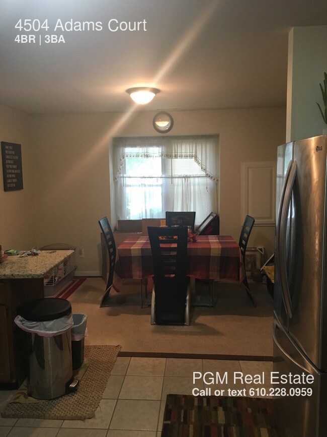 Foto del edificio - 4504 Adams Ct