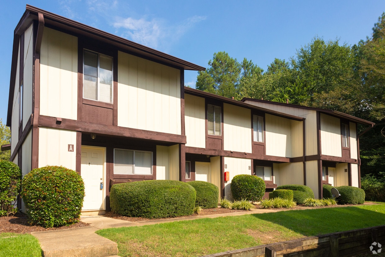 Building Photo - Indian Lake Townhomes