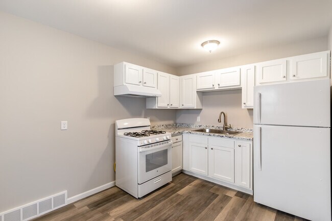 Foto del edificio - 502 E Merrill Ave