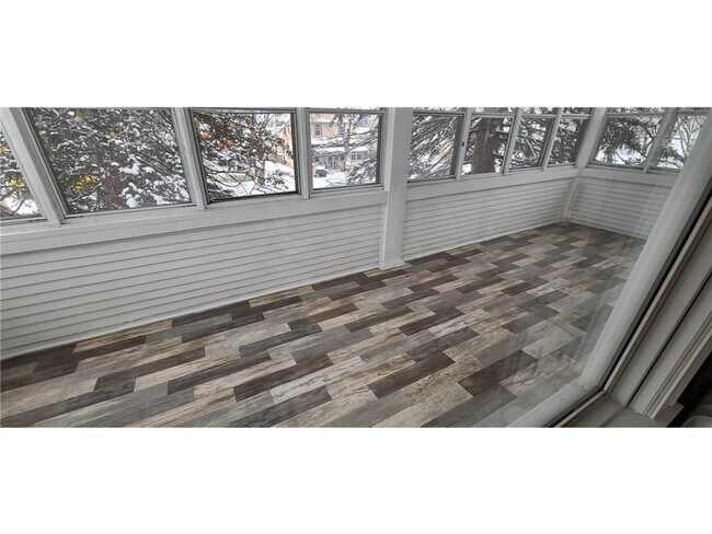 Foto del edificio - 3247 N Aldrich Ave
