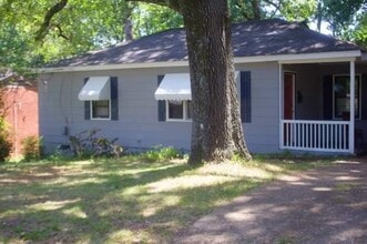 Building Photo - 3212 Texas Street