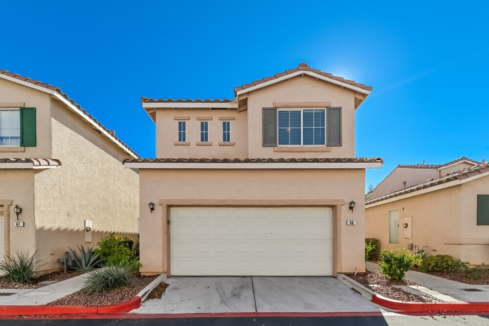 Foto principal - 65 Belle Soleil Ave