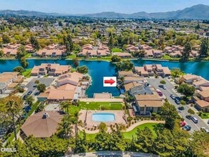 Building Photo - 1675 Edgewater Ln Building Photo - 1675 Edgewater Ln