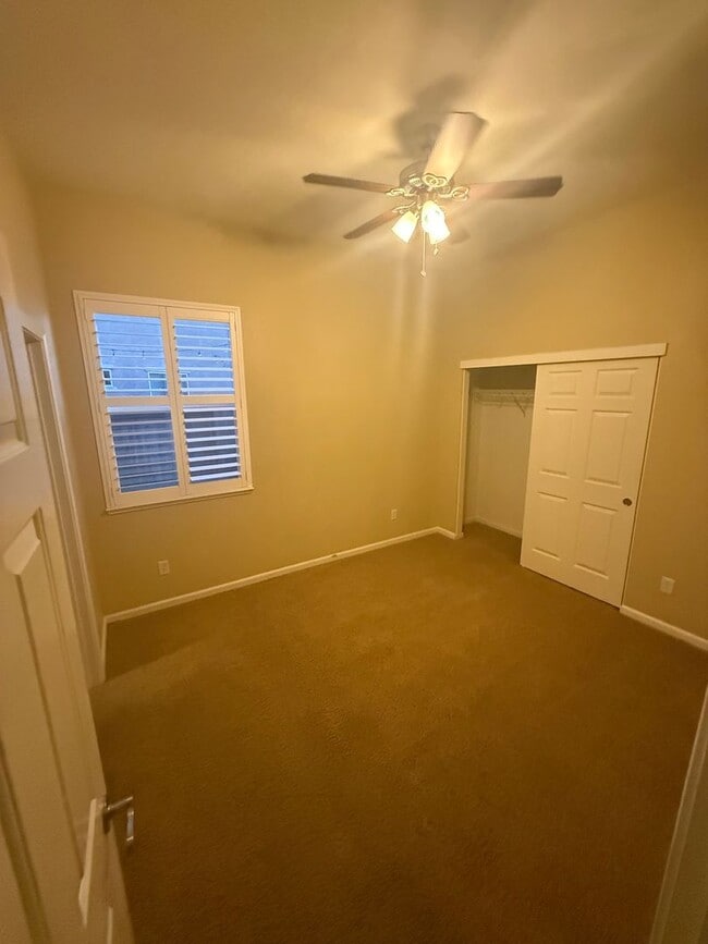 Building Photo - 4 Bed| 2.5 Bath | 2170SF | 2 Car Garage | Single Story | Tenant pays $175 monthly for WS&G