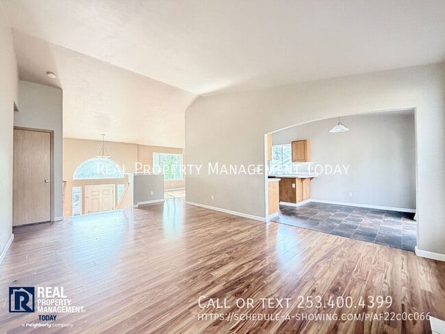 Building Photo - 18610 85th Ave E