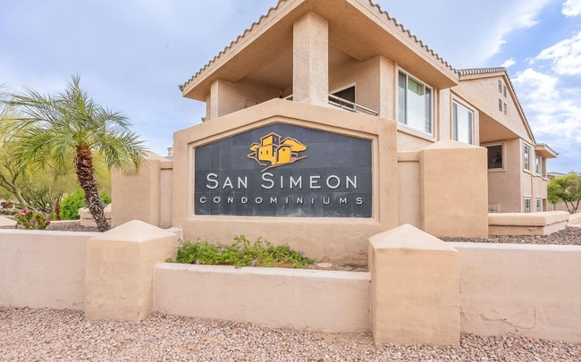 Photo - Two Bedrooms/One Bath - Great Location! Apartment