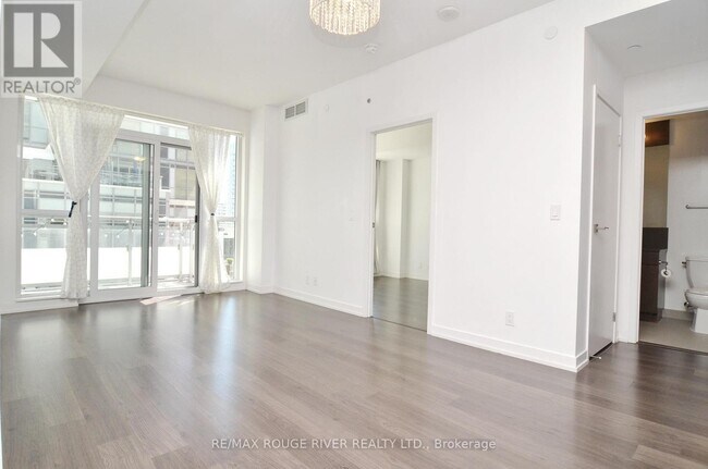 Building Photo - 89 Dunfield Ave