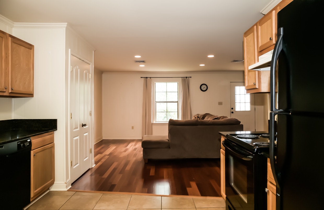 3104 Veterans Memorial Dr, Abbeville, LA 70510 Apartments in