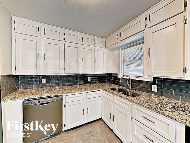 Foto del edificio - 626 Warren St