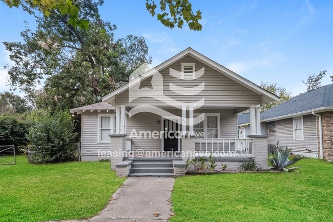 Building Photo - 1404 21st St