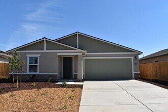 Building Photo - 1318 Eagle Ridge Court
