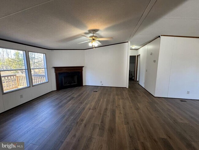 Foto del edificio - 8556 Powhatan Rd