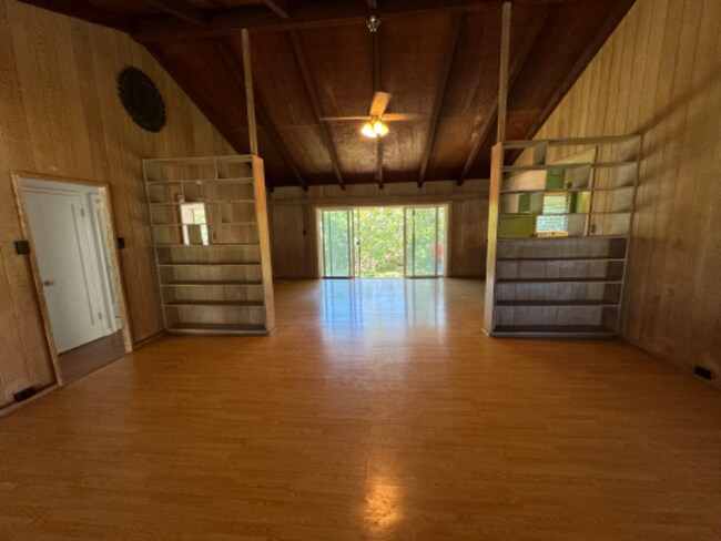 Building Photo - 247 Lanipo Dr