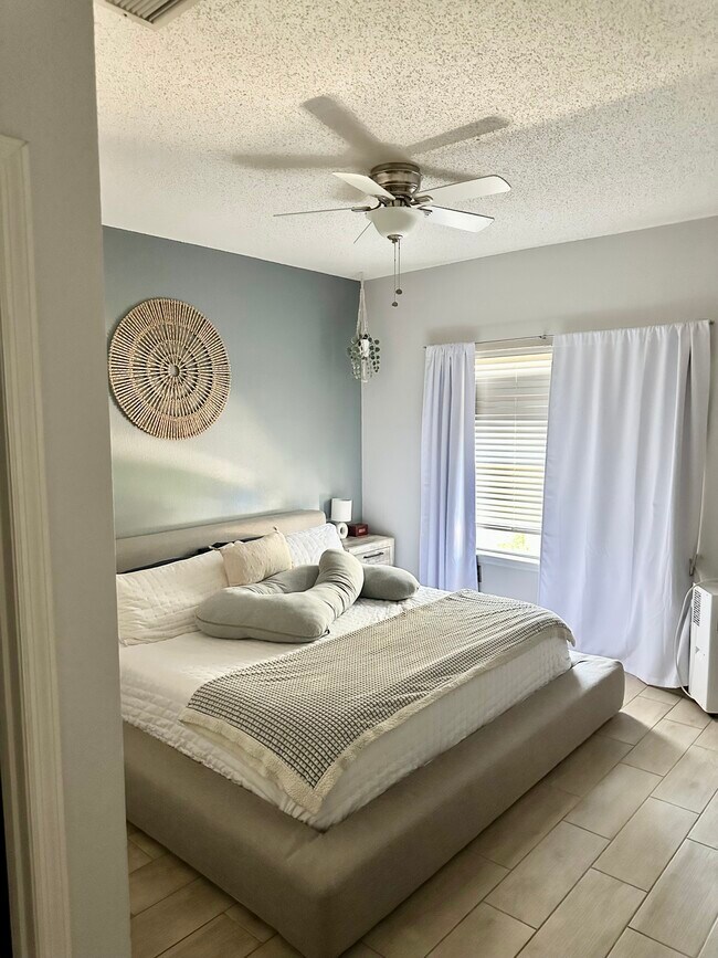 Foto del edificio - 834 Normandy Trace Rd