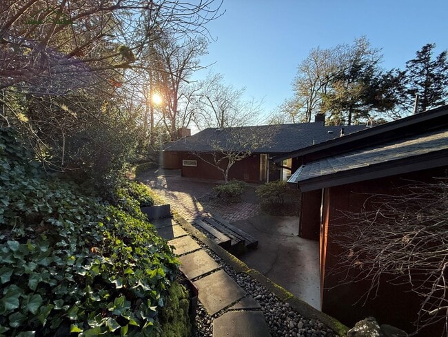 Foto del edificio - 1808 E 28th Ave