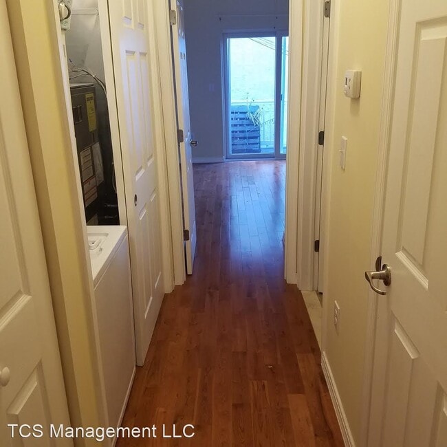 Building Photo - 1 br, 1 bath House - 2403 E. Norris St. #2...