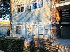Building Photo - 217 Foss St W