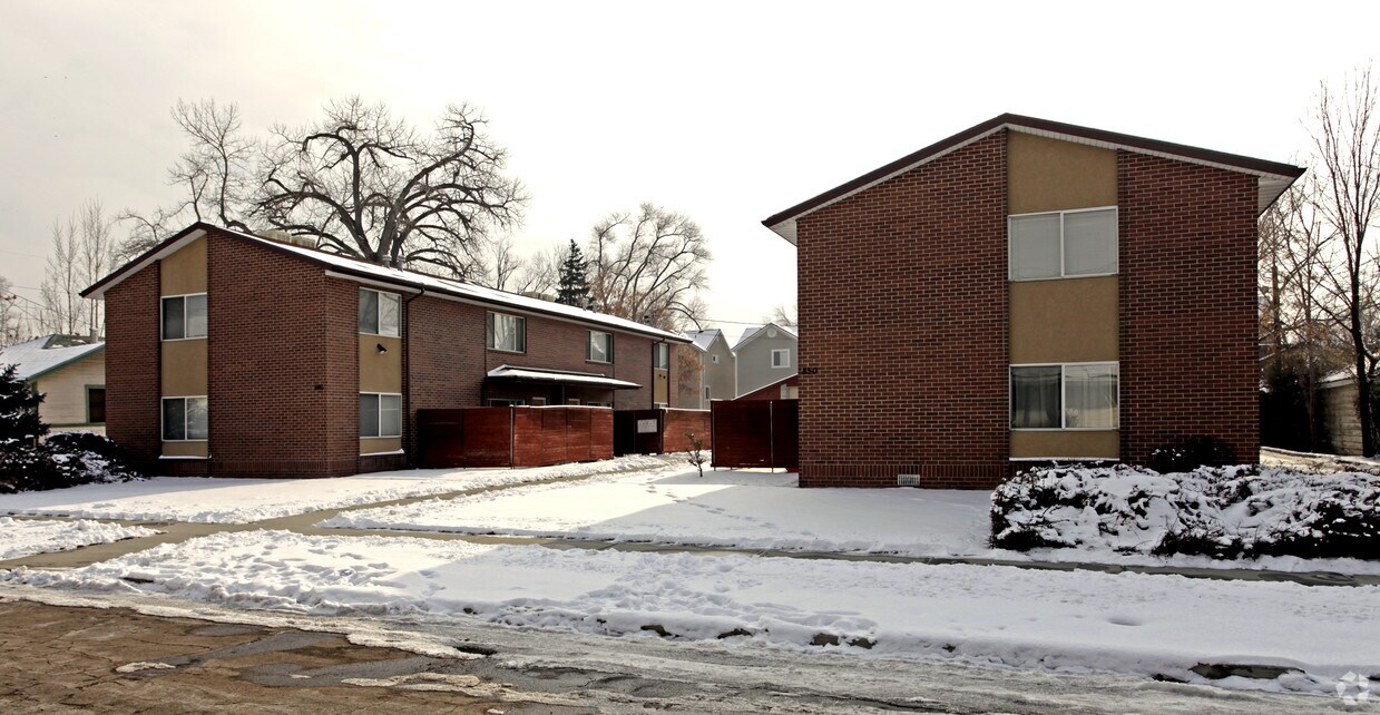 Foto del edificio - 850-860 E Stratford Ave