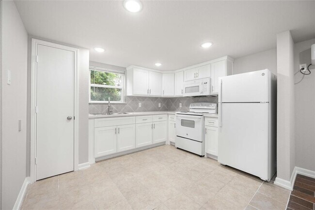 Foto del edificio - 2816 Woodard St
