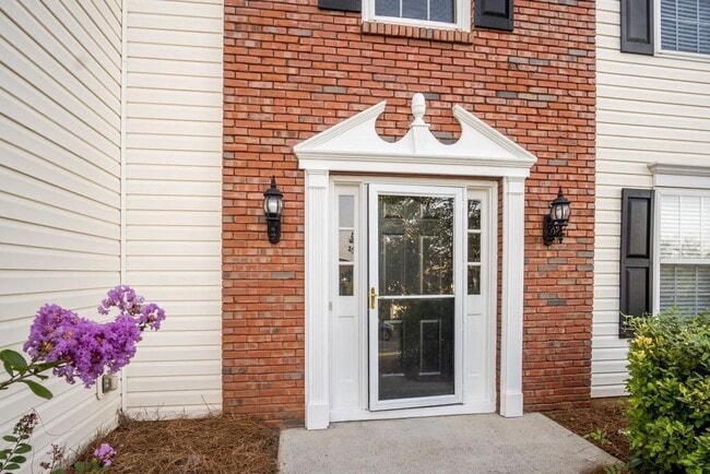 Building Photo - 1078 River Plantation Dr