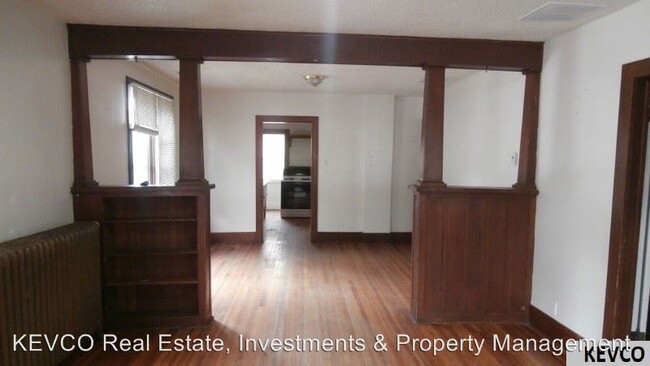 Foto del edificio - 902-904 Remington St