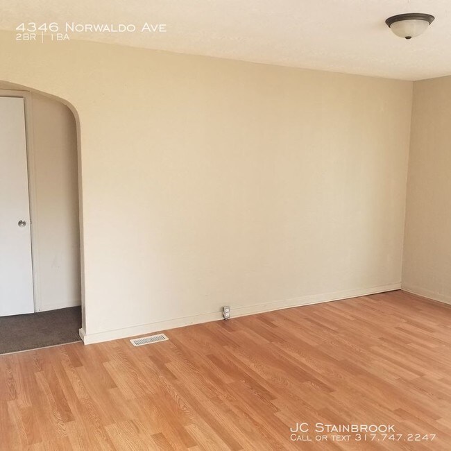 Building Photo - Near North/Fairgrounds 2BR House!