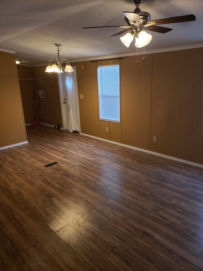 7310 Pineview Dr, Gautier, MS 39553 House Rental in Gautier, MS