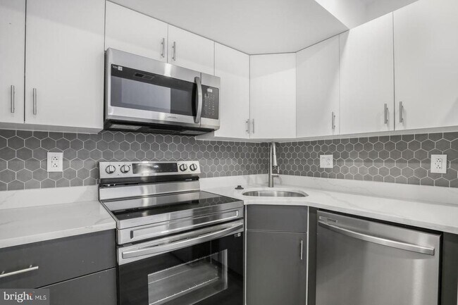 Foto del edificio - 800 Callowhill St