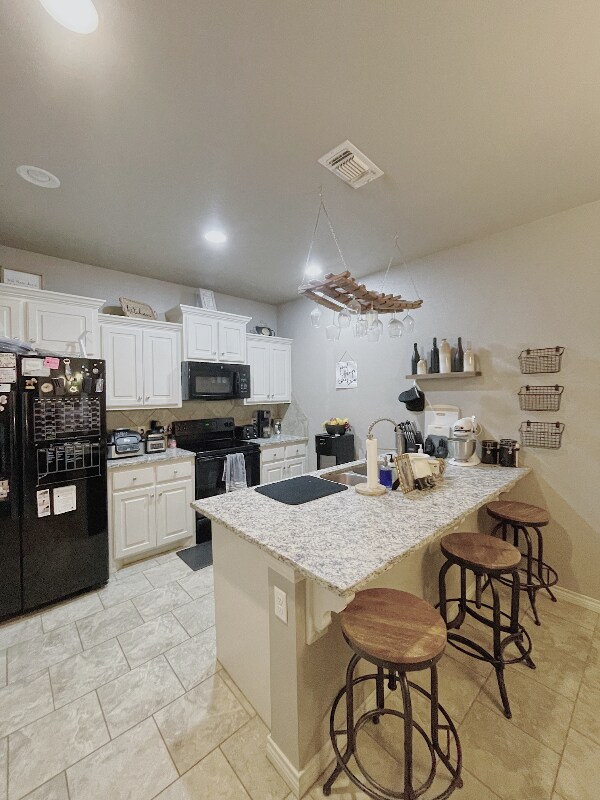 Foto del edificio - 5208 Kemper St