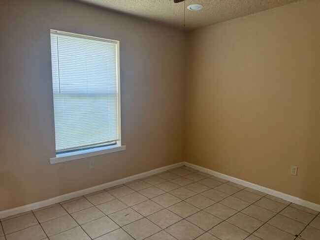 Foto del edificio - 3/1 Fenced yard Pet Friendly Gladewater ISD