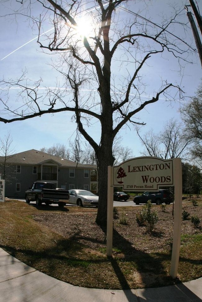 Lexington Woods Apartments Apartments Tallahassee, FL