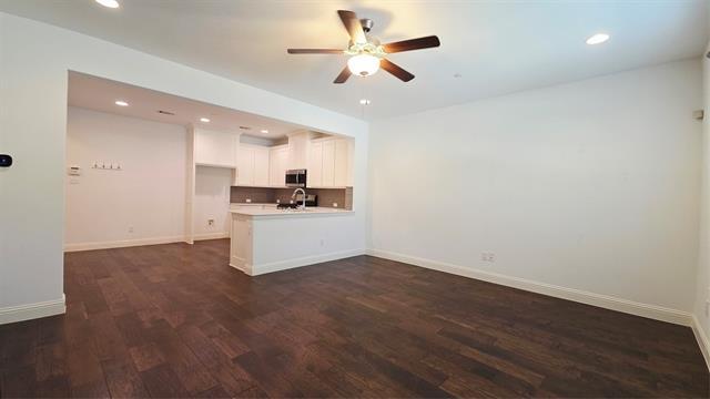 Foto del edificio - 6209 Davison Wy