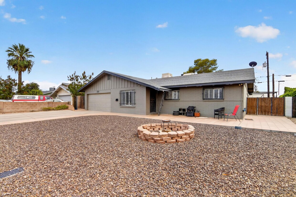 Photo - 123 E Erie Dr (Tempe, AZ)