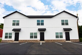 Building Photo - 124 N Centennial Ave