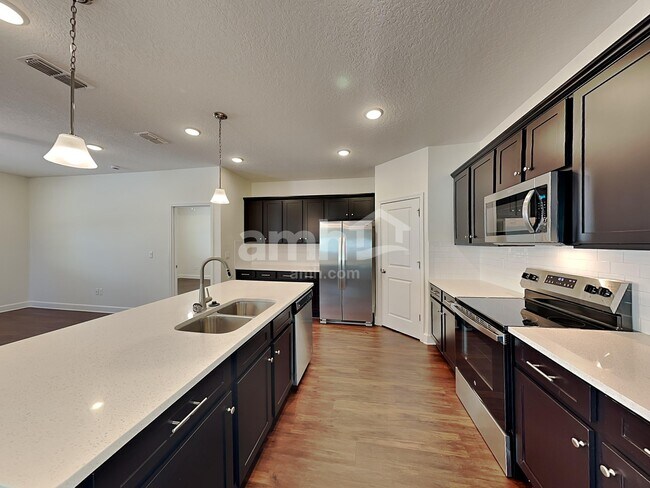 Foto del edificio - 10717 Coleman Rd