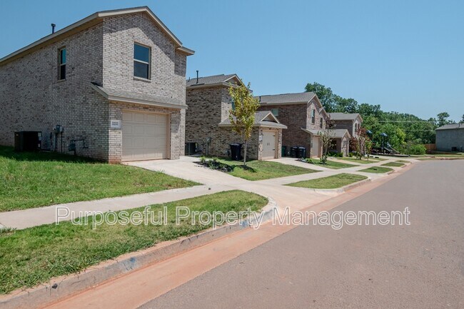 Building Photo - 3233 NW 149th St
