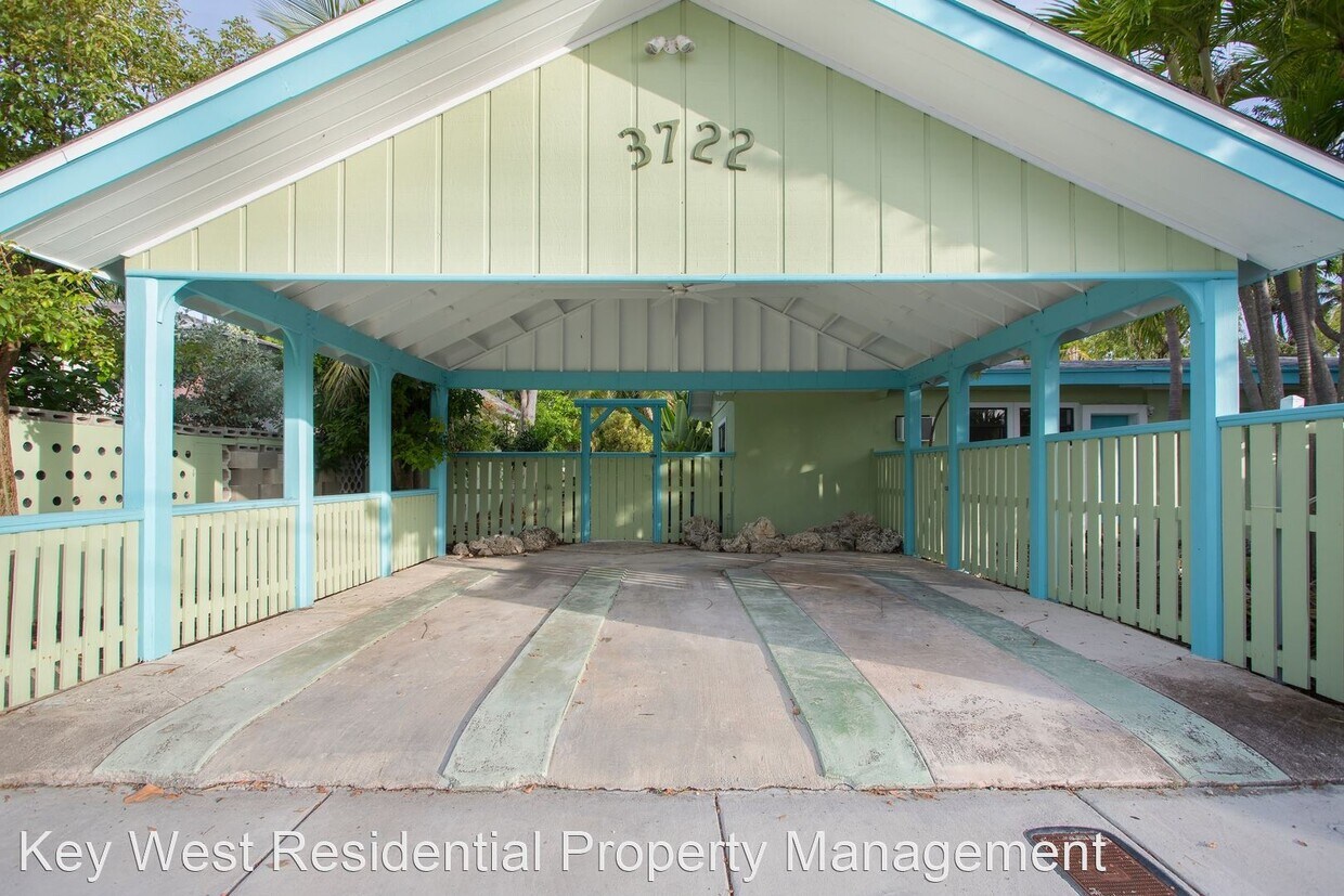 3 br, 4 bath House 3722 Duck Ave House Rental in Key West, FL