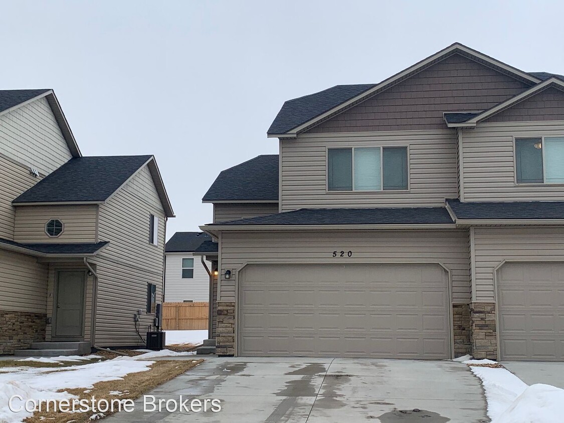 Primary Photo - 3 br, 2.5 bath House - 520 Foxtail PI