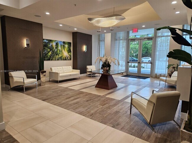Foto del edificio - 7875 NW 107th Ave