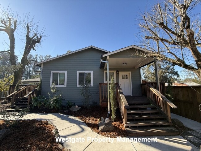 Building Photo - 2249 Bodega Ave